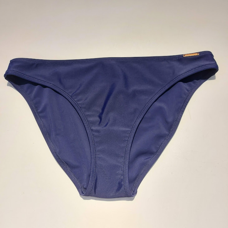 bikini blaumari